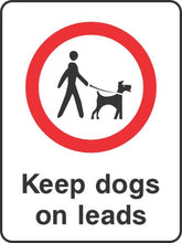 Keep dogs on leads Sign